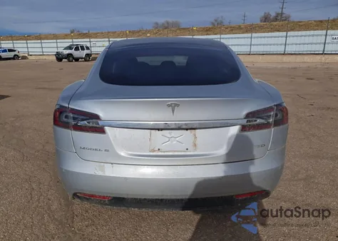 2018 Tesla Model S из США, поврежденный, VIN 5YJSA1E27JF281402